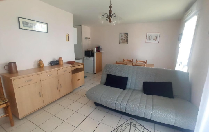 Appartement P2 LE POULIGUEN 38 m2 191 400 € Appartement P2 LE POULIGUEN 38 m2 191 400 €